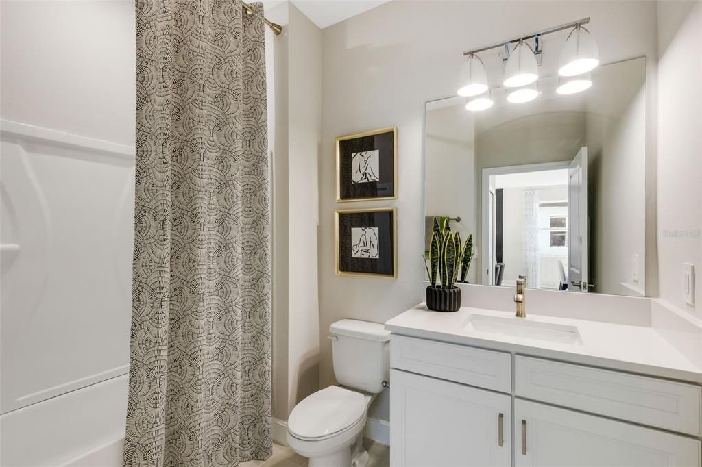 For Sale: $284,999 (3 beds, 2 baths, 1489 Square Feet)