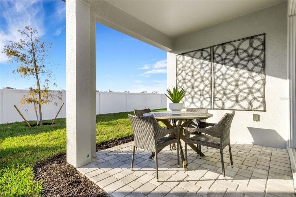 For Sale: $284,999 (3 beds, 2 baths, 1489 Square Feet)