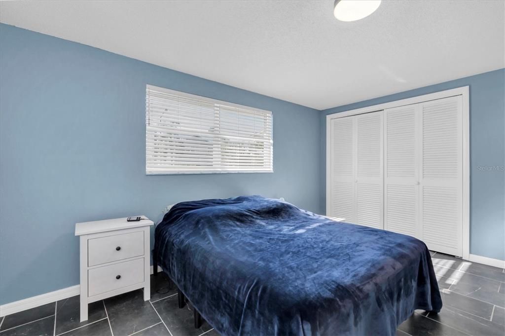 For Sale: $289,000 (3 beds, 2 baths, 1300 Square Feet)