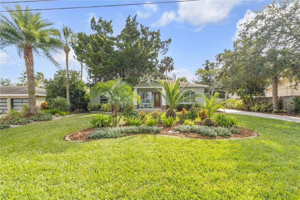 For Sale: $499,000 (3 beds, 2 baths, 1588 Square Feet)