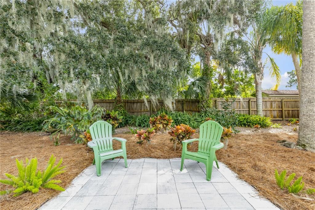 For Sale: $499,000 (3 beds, 2 baths, 1588 Square Feet)