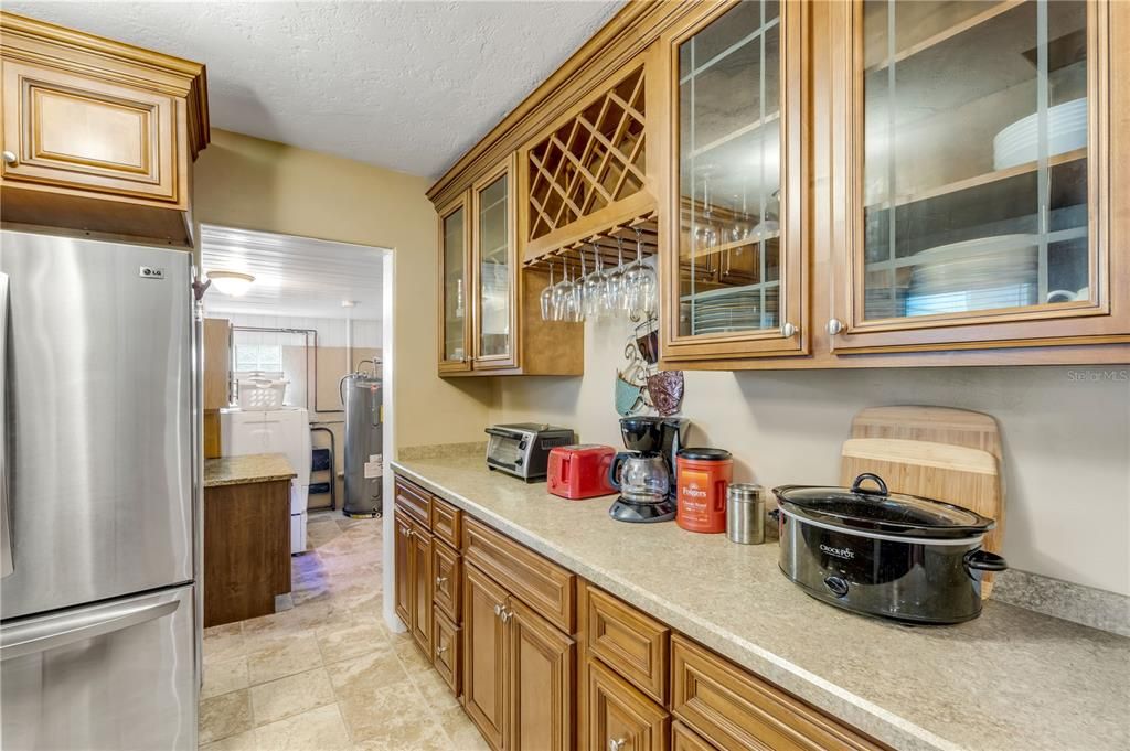 For Sale: $499,000 (3 beds, 2 baths, 1588 Square Feet)