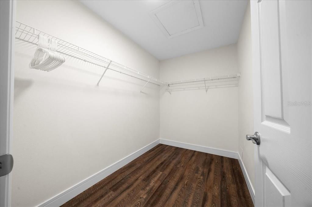 En Venta: $348,000 (3 camas, 2 baños, 1500 Pies cuadrados)