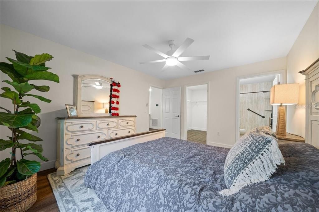 En Venta: $348,000 (3 camas, 2 baños, 1500 Pies cuadrados)