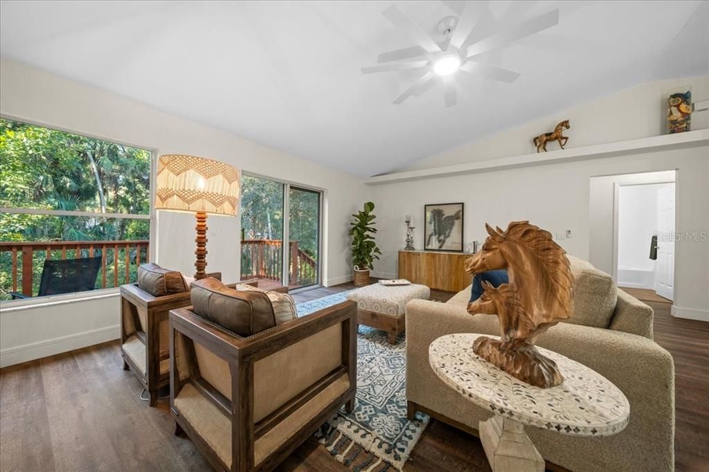 En Venta: $348,000 (3 camas, 2 baños, 1500 Pies cuadrados)