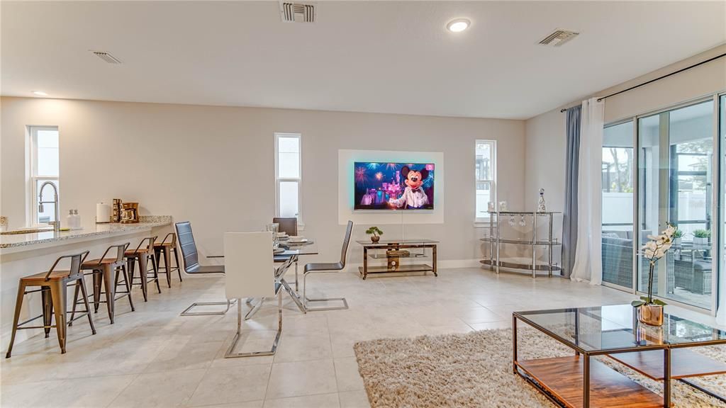 For Rent: $3,000 (4 beds, 3 baths, 2244 Square Feet)