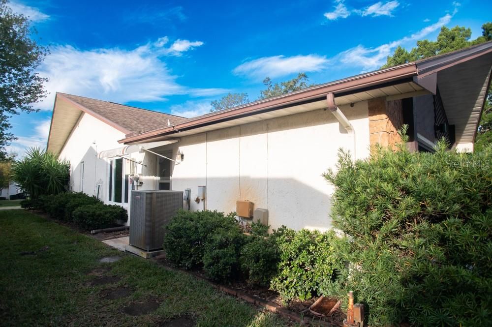 待售: $495,000 (2 贝兹, 2 浴室, 1694 平方英尺)