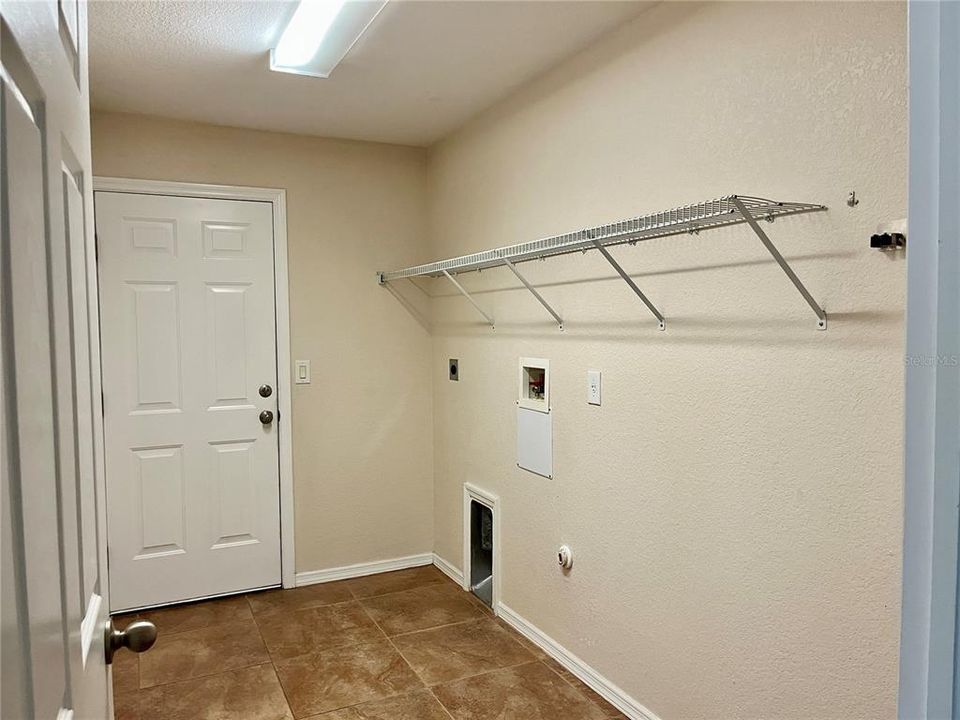 For Sale: $350,000 (4 beds, 2 baths, 2145 Square Feet)