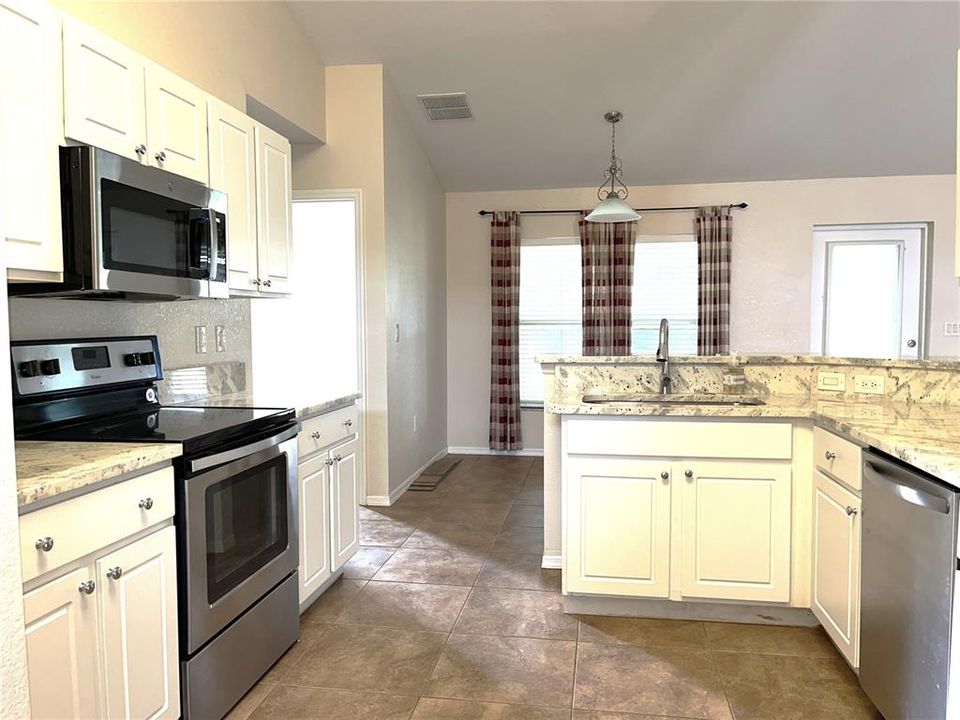 For Sale: $350,000 (4 beds, 2 baths, 2145 Square Feet)