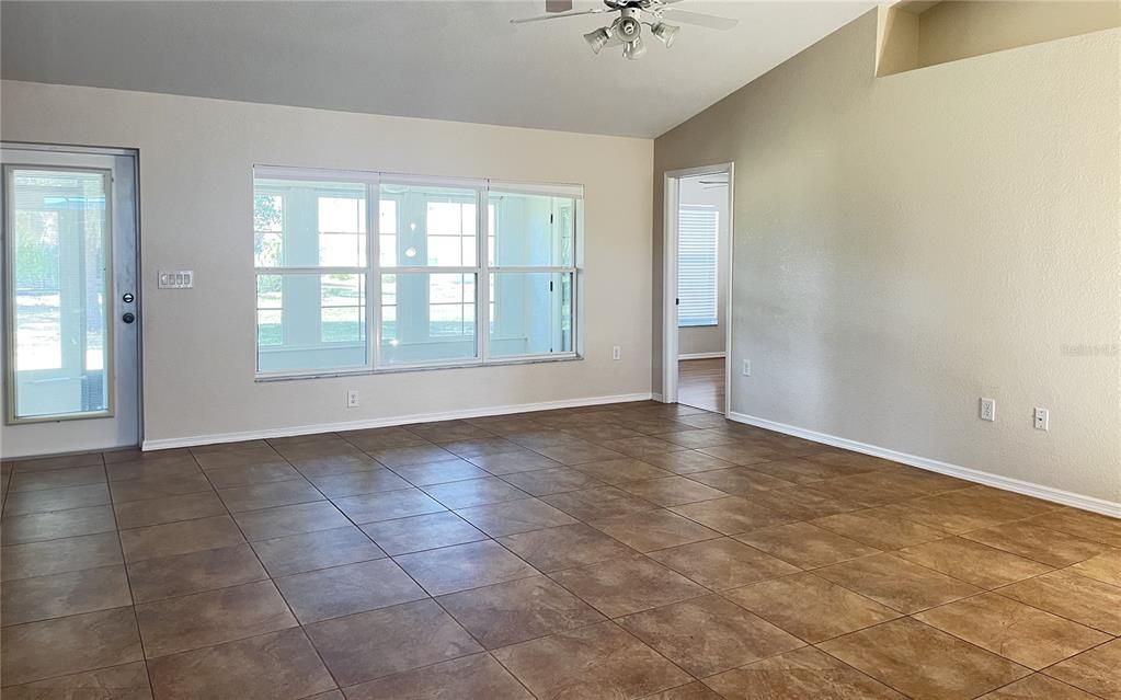 For Sale: $350,000 (4 beds, 2 baths, 2145 Square Feet)
