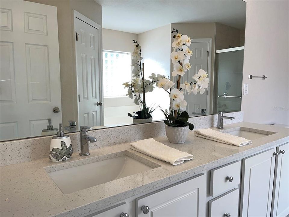 For Sale: $350,000 (4 beds, 2 baths, 2145 Square Feet)