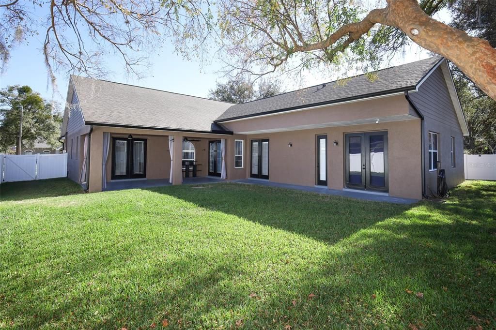 На продажу: $549,900 (5 спален, 3 ванн, 2879 Квадратных фут)