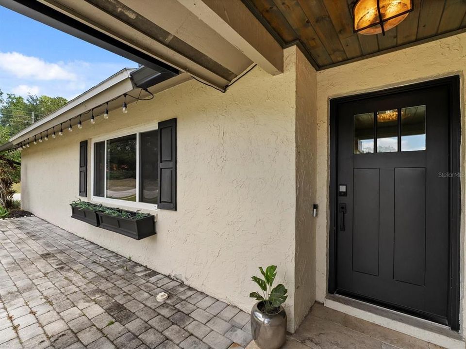 В аренду: $2,950 (4 спален, 2 ванн, 1793 Квадратных фут)