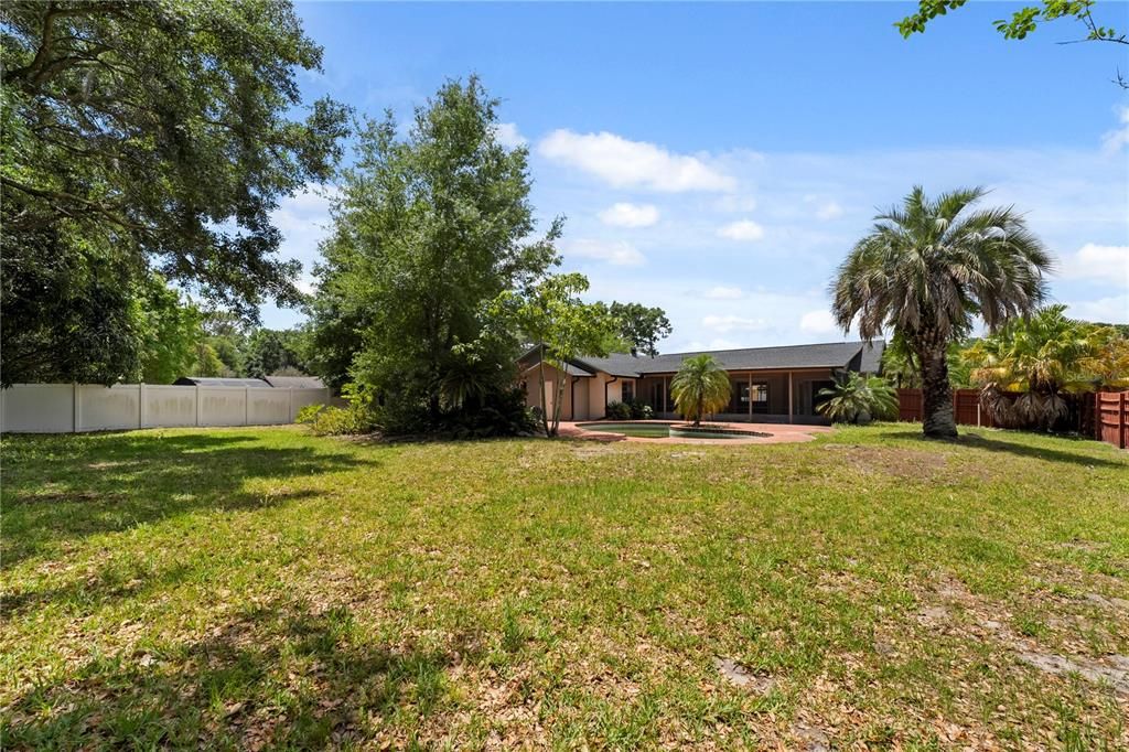 В аренду: $2,950 (4 спален, 2 ванн, 1793 Квадратных фут)