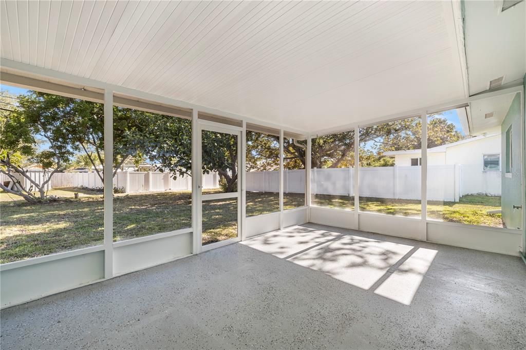 待售: $489,000 (2 贝兹, 2 浴室, 1342 平方英尺)