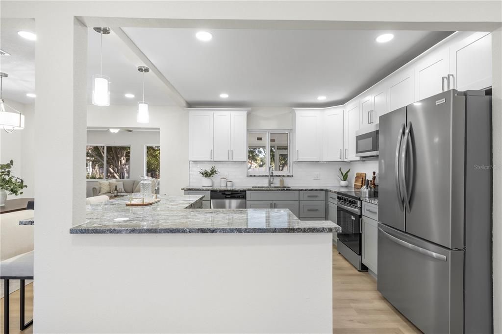 待售: $489,000 (2 贝兹, 2 浴室, 1342 平方英尺)