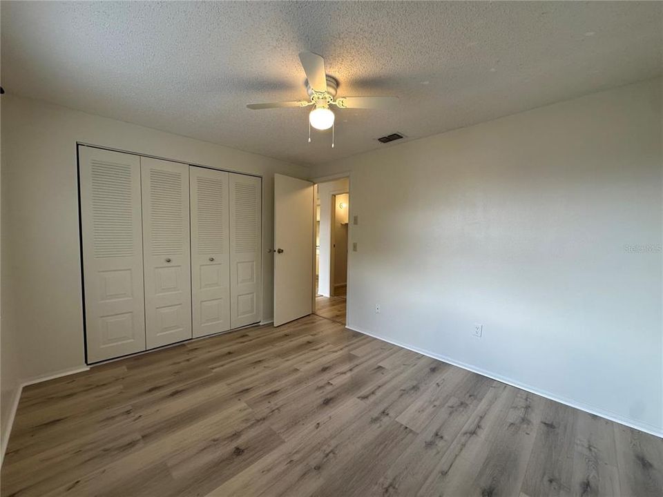 For Rent: $1,200 (2 beds, 2 baths, 960 Square Feet)