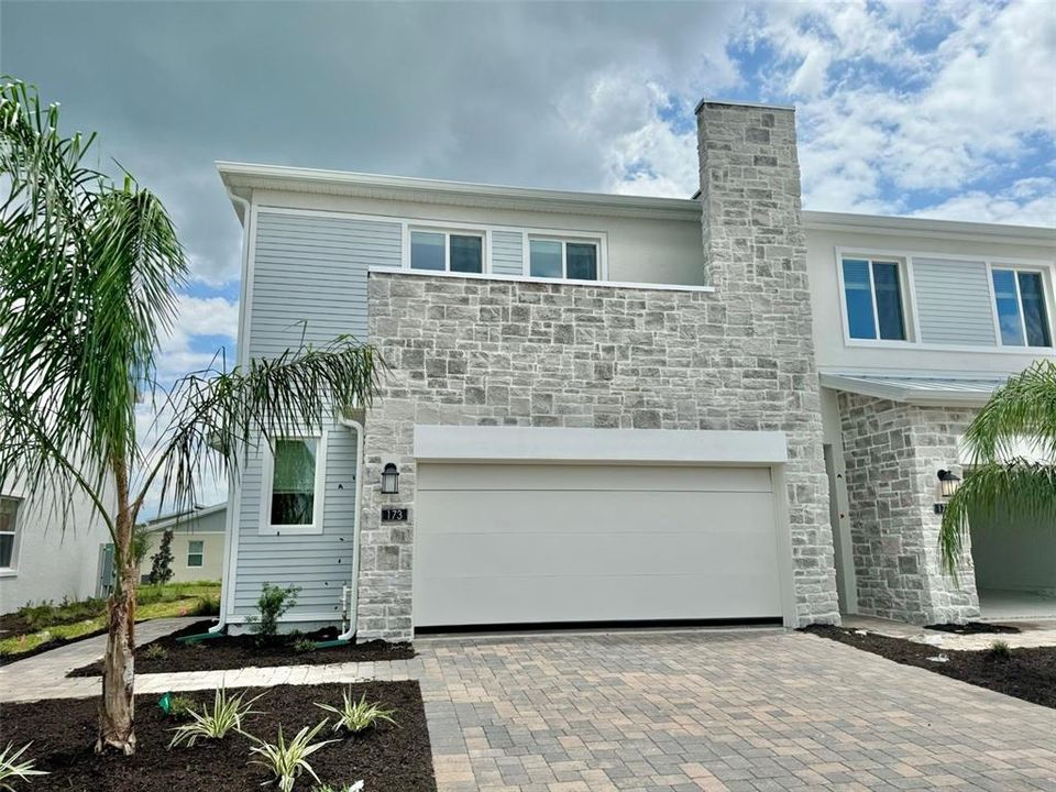 В аренду: $2,290 (3 спален, 2 ванн, 1988 Квадратных фут)