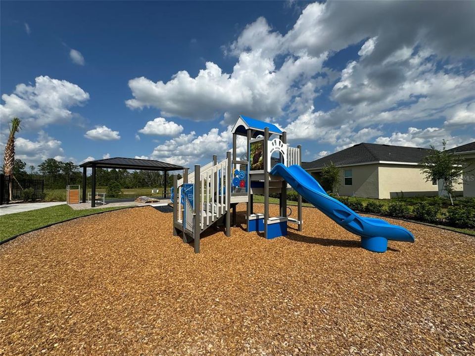 В аренду: $2,290 (3 спален, 2 ванн, 1988 Квадратных фут)