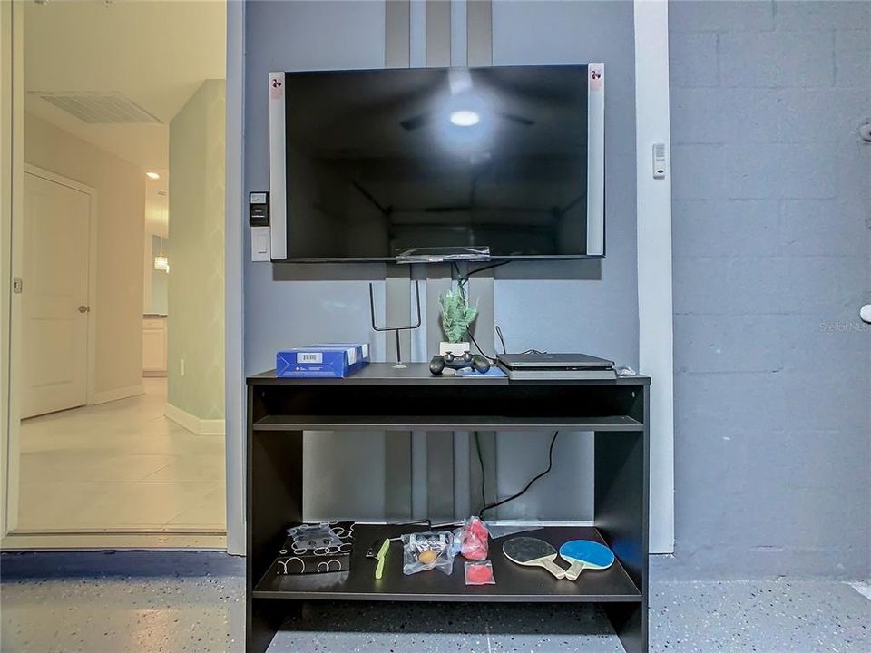 待售: $320,000 (3 贝兹, 2 浴室, 1388 平方英尺)