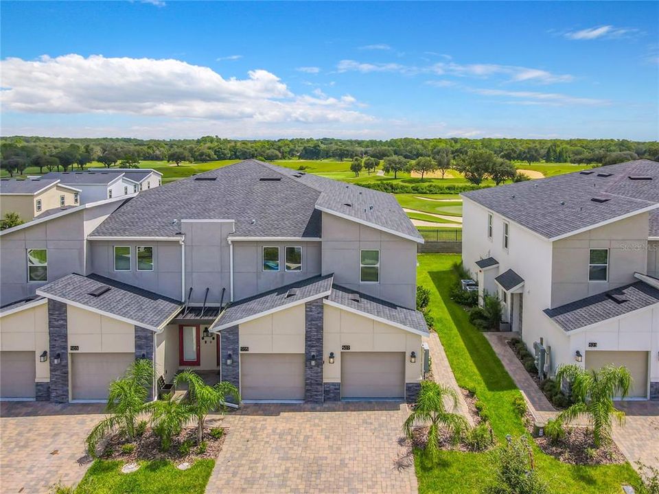 待售: $320,000 (3 贝兹, 2 浴室, 1388 平方英尺)