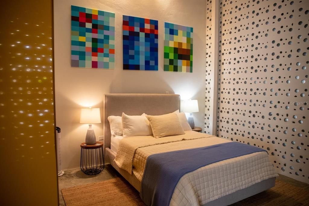 待售: $1,695,000 (6 贝兹, 6 浴室, 1871 平方英尺)