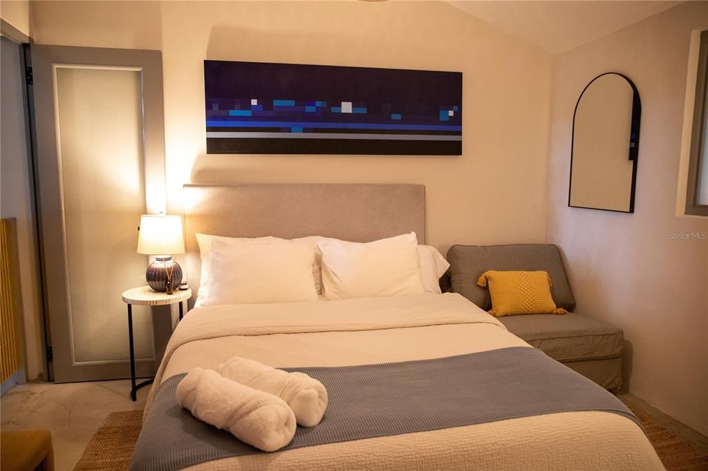 待售: $1,695,000 (6 贝兹, 6 浴室, 1871 平方英尺)