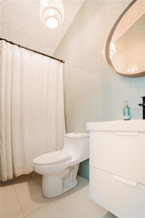 待售: $1,695,000 (6 贝兹, 6 浴室, 1871 平方英尺)