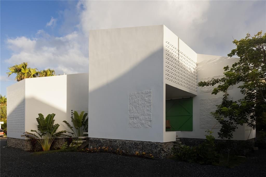 待售: $1,695,000 (6 贝兹, 6 浴室, 1871 平方英尺)