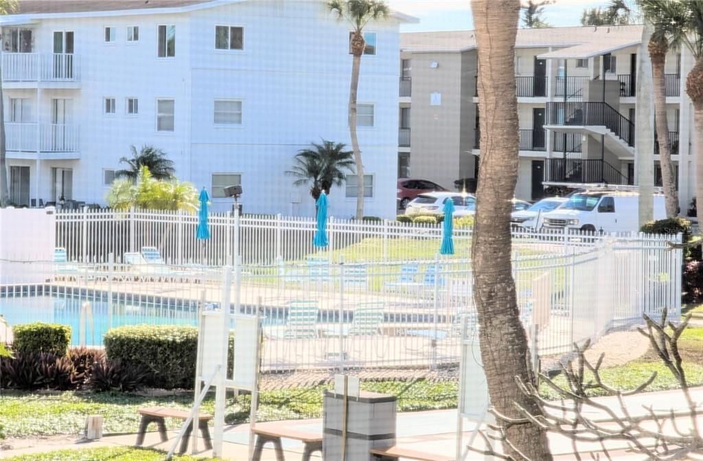 For Rent: $1,350 (1 beds, 1 baths, 576 Square Feet)