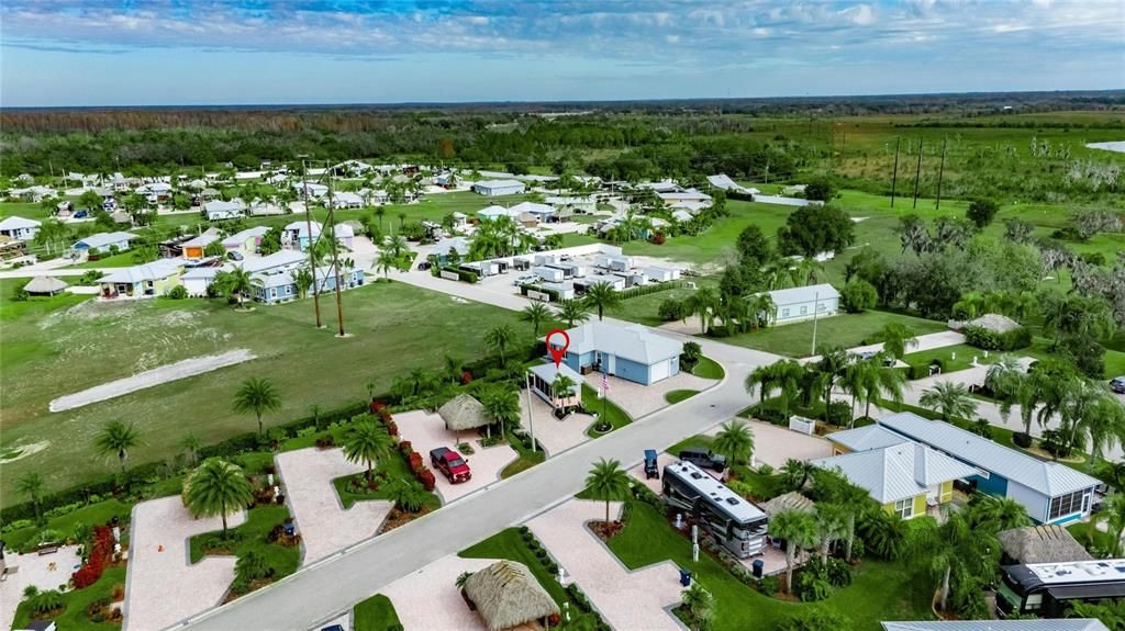 En Venta: $249,000 (0.09 acres)