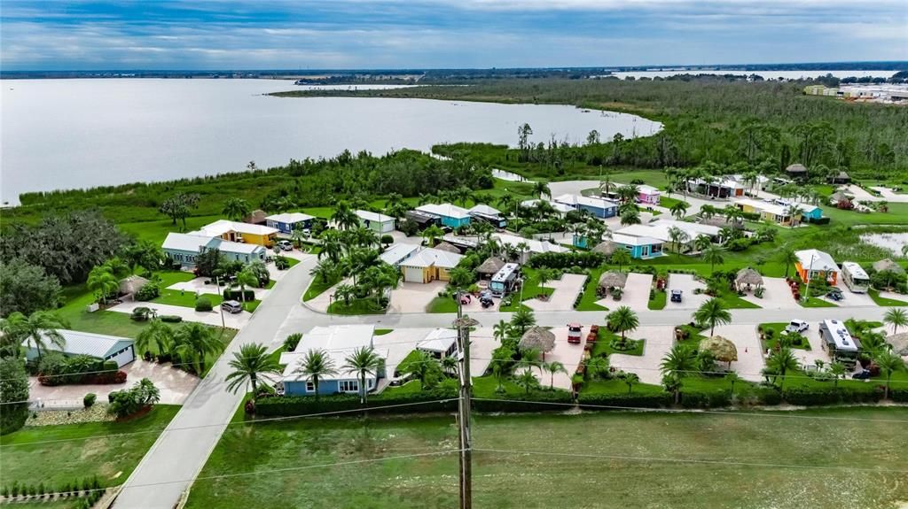 En Venta: $249,000 (0.09 acres)