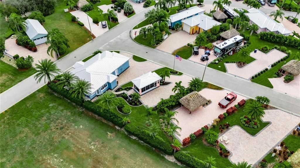 En Venta: $249,000 (0.09 acres)