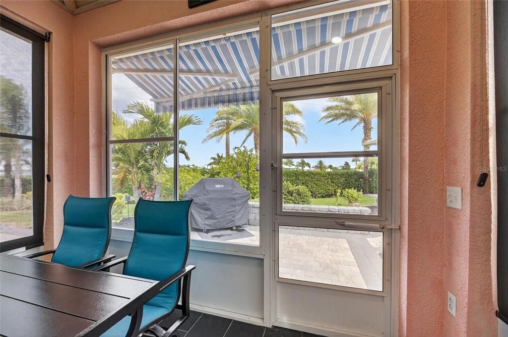 En Venta: $249,000 (0.09 acres)