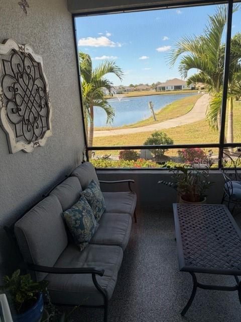 待售: $325,000 (2 贝兹, 2 浴室, 1498 平方英尺)