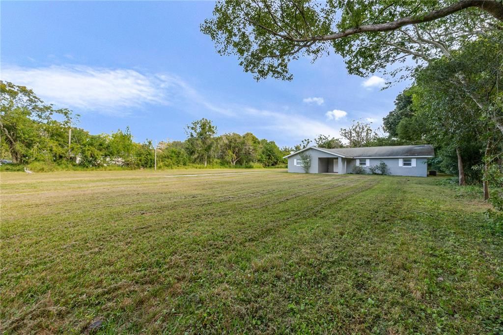 For Rent: $2,600 (4 beds, 3 baths, 1900 Square Feet)