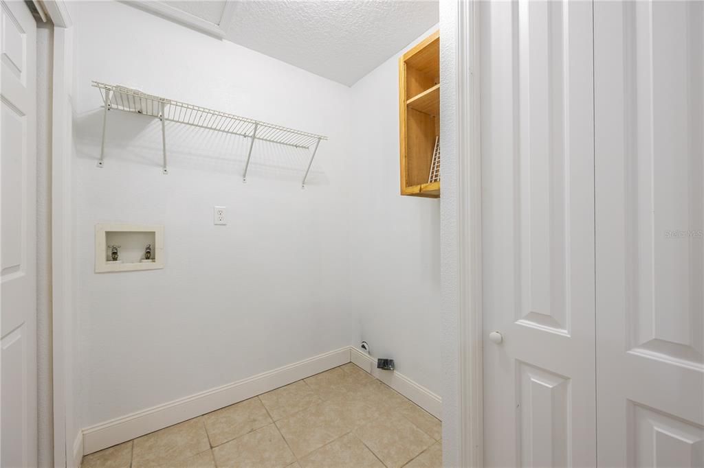 For Rent: $2,600 (4 beds, 3 baths, 1900 Square Feet)