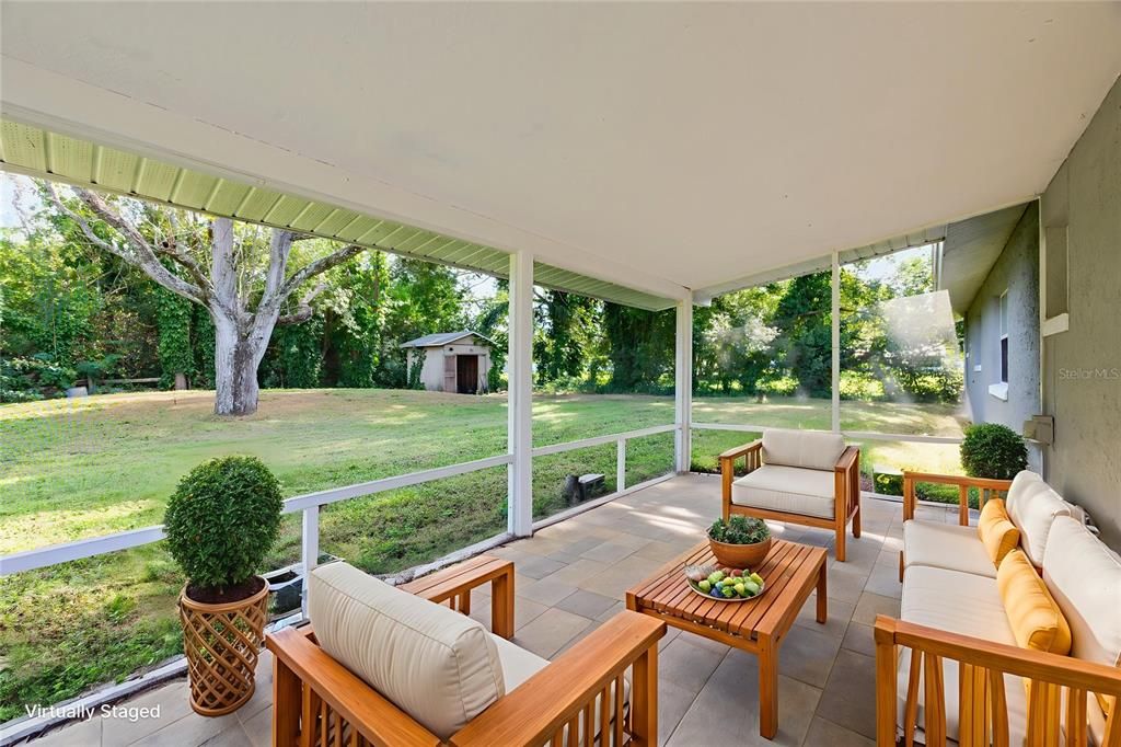 For Rent: $2,600 (4 beds, 3 baths, 1900 Square Feet)