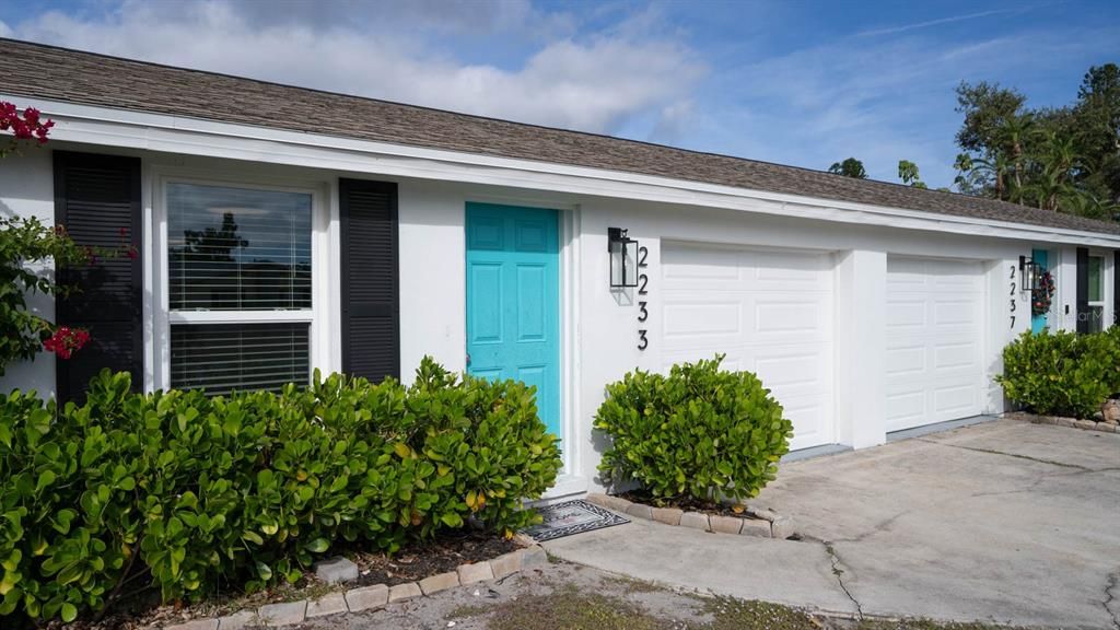 For Sale: $850,000 (4 beds, 2 baths, 1628 Square Feet)