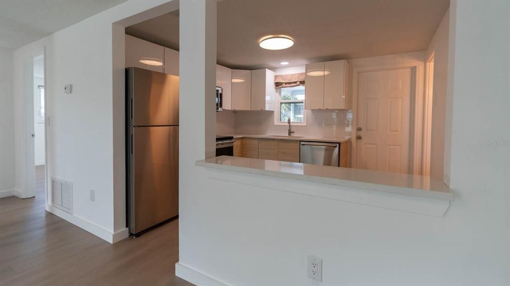 For Sale: $850,000 (4 beds, 2 baths, 1628 Square Feet)