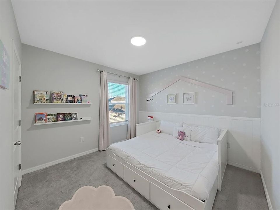 En Renta: $2,950 (5 camas, 3 baños, 2447 Pies cuadrados)