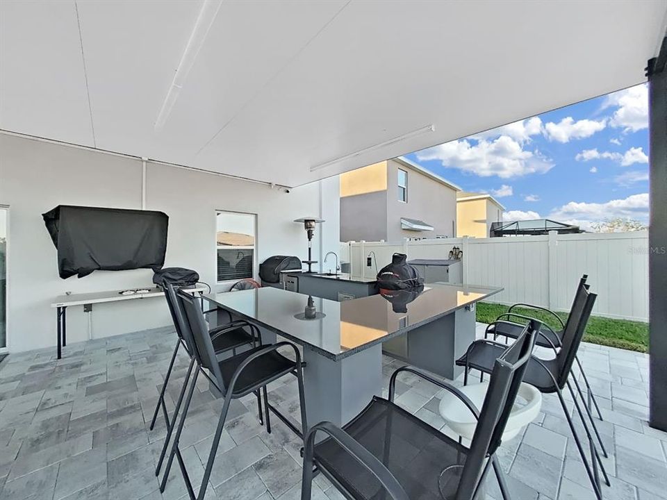 En Renta: $2,950 (5 camas, 3 baños, 2447 Pies cuadrados)