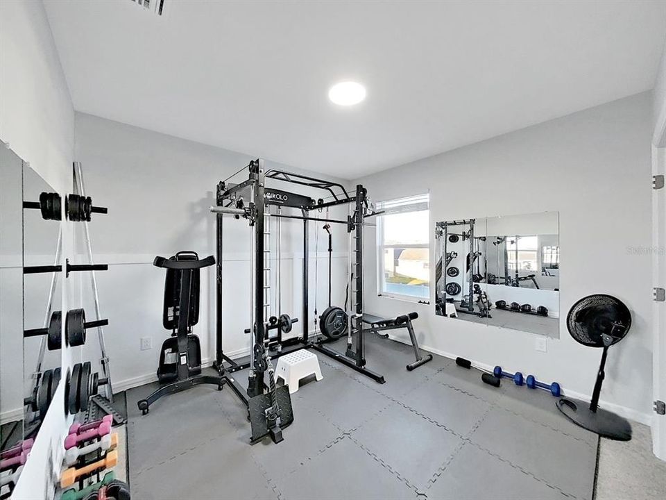 En Renta: $2,950 (5 camas, 3 baños, 2447 Pies cuadrados)