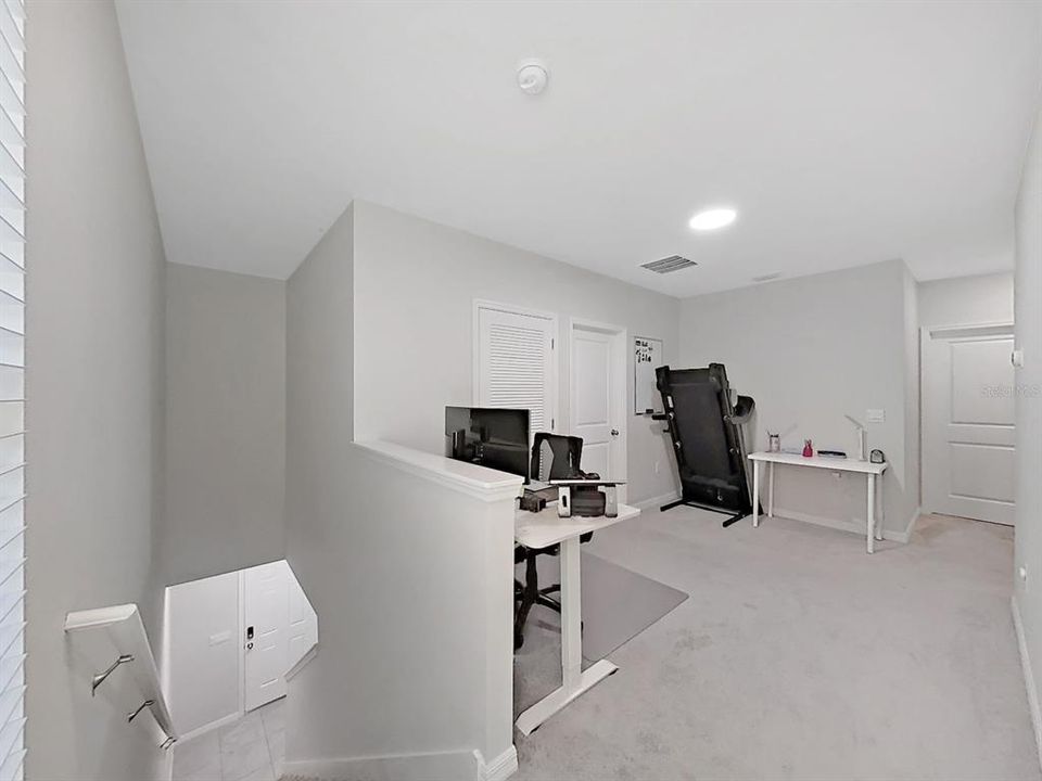 En Renta: $2,950 (5 camas, 3 baños, 2447 Pies cuadrados)