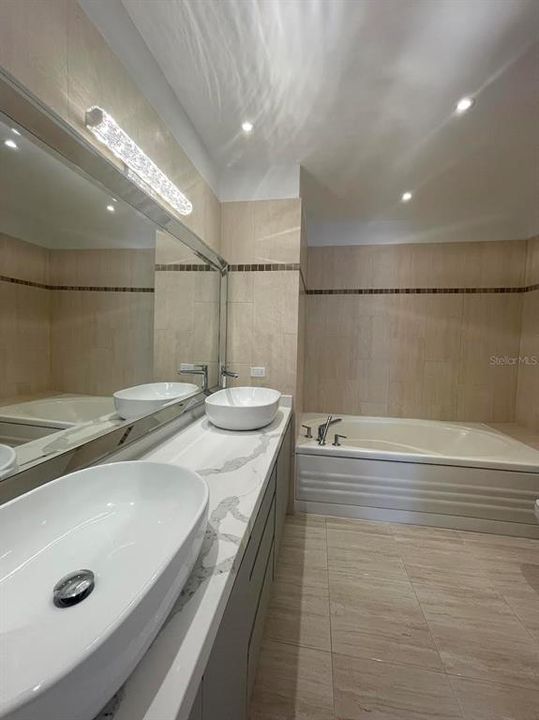 For Rent: $7,000 (3 beds, 3 baths, 4800 Square Feet)