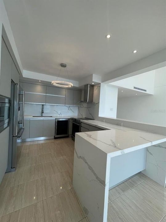 For Rent: $7,000 (3 beds, 3 baths, 4800 Square Feet)