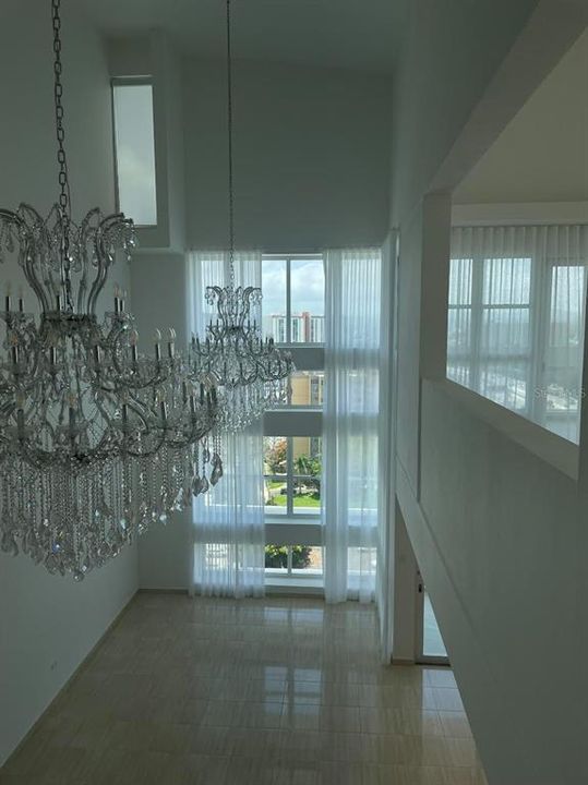 For Rent: $7,000 (3 beds, 3 baths, 4800 Square Feet)