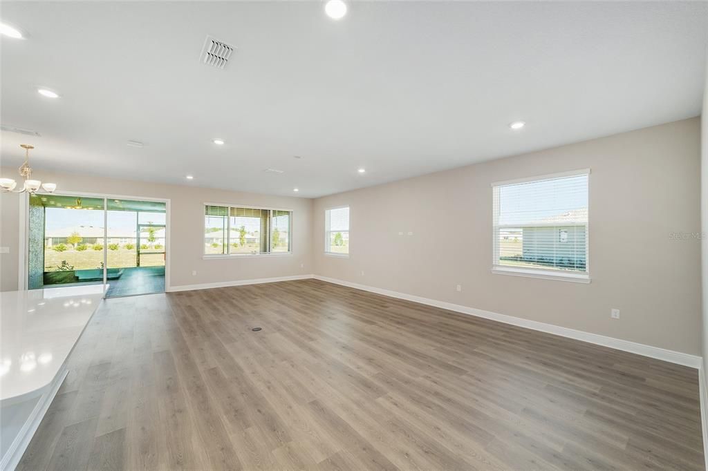 En Venta: $463,555 (2 camas, 2 baños, 2019 Pies cuadrados)