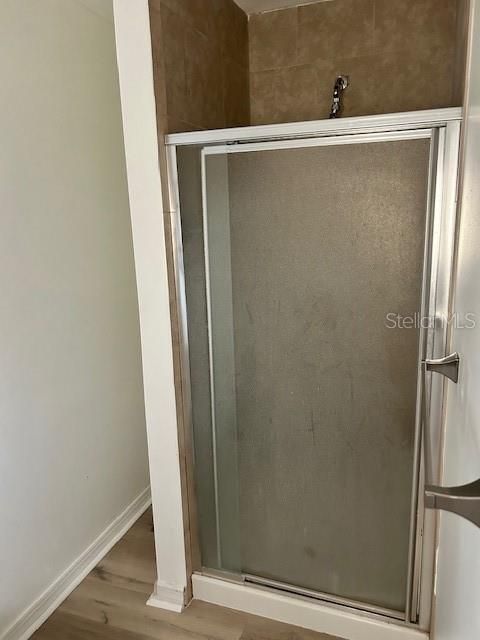 For Rent: $1,200 (1 beds, 1 baths, 850 Square Feet)