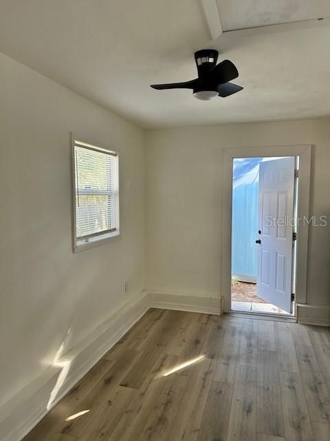 For Rent: $1,200 (1 beds, 1 baths, 850 Square Feet)